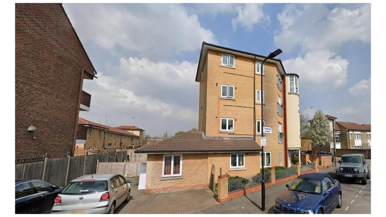 London Zone 2 Lovely 4 Bedroom Apartment - 3 Trowbridge Road Exterior foto